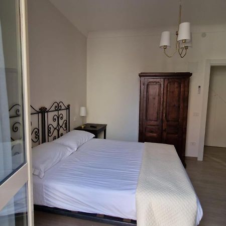 Villa Floresta 陶尔米纳 客房 照片