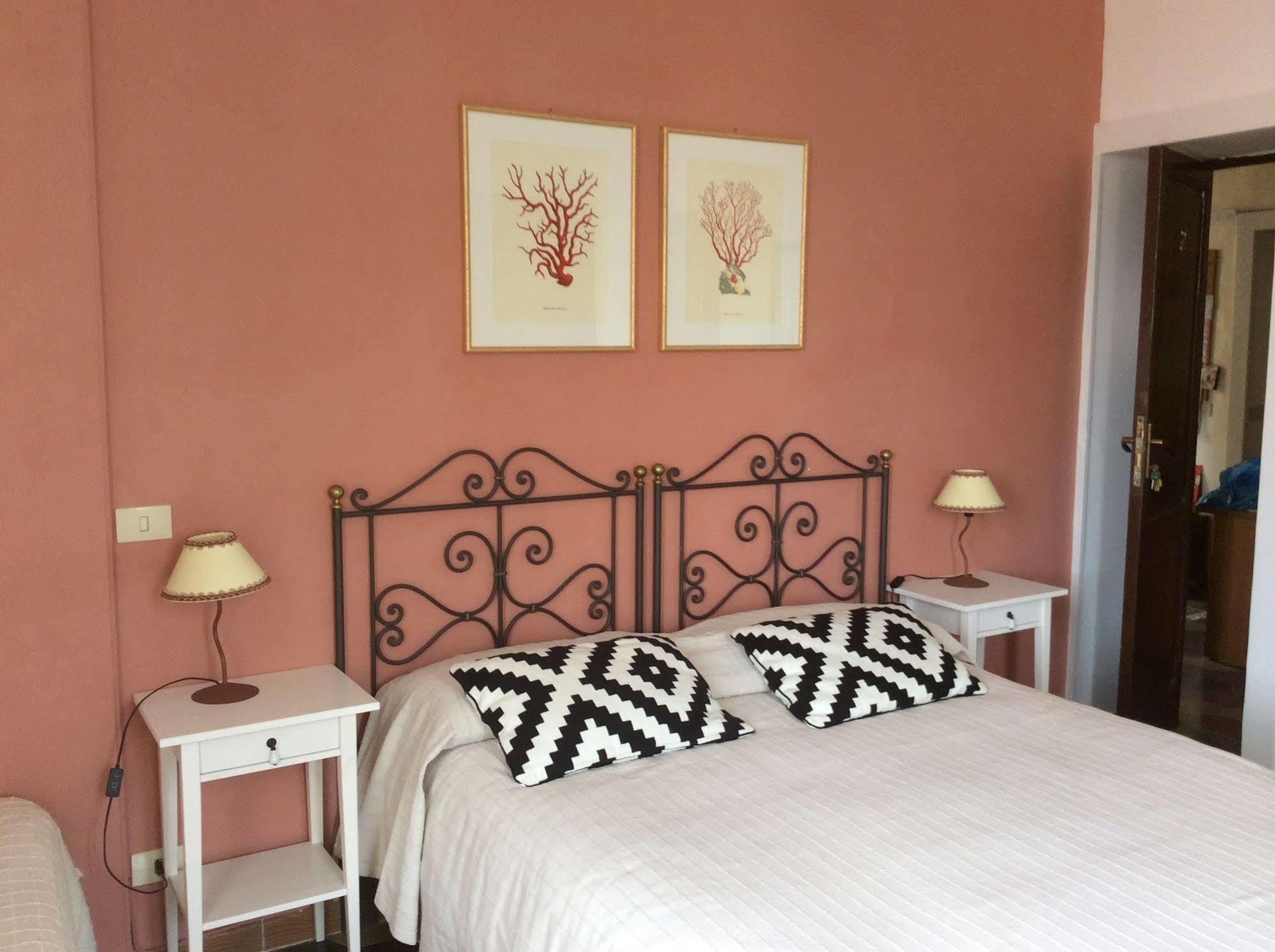 Villa Floresta 陶尔米纳 外观 照片